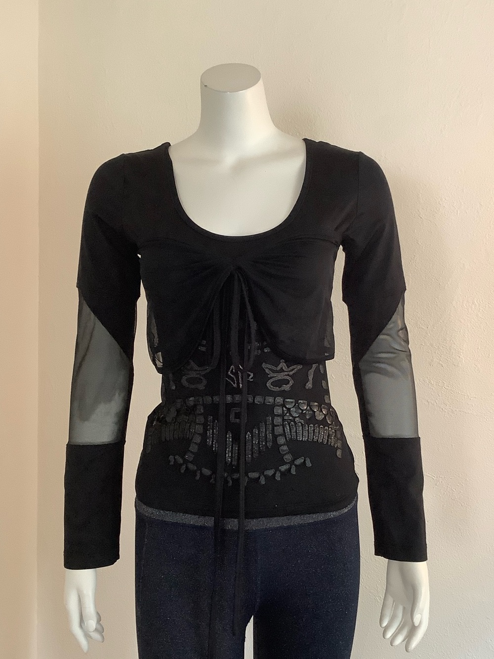 Save The Queen Long Sleeve Top